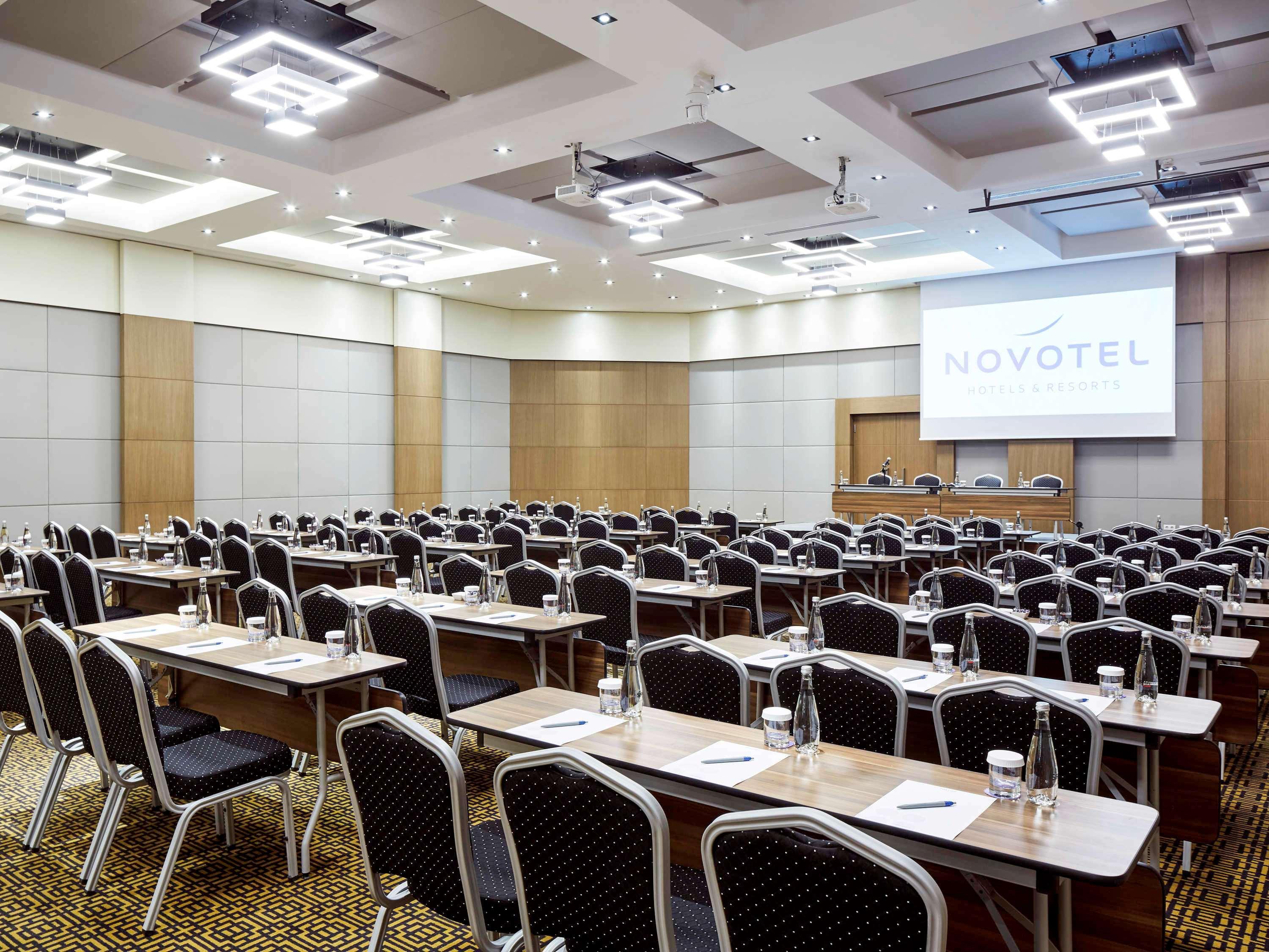 Novotel Konya Bagian luar foto
