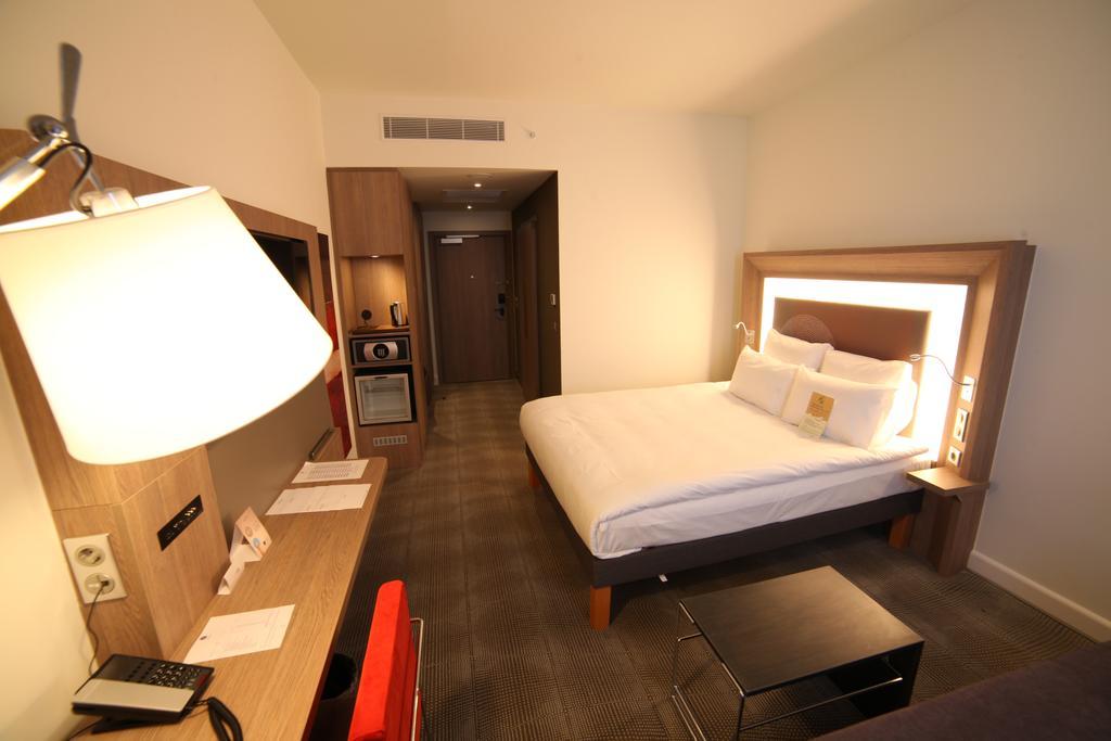 Novotel Konya Bagian luar foto